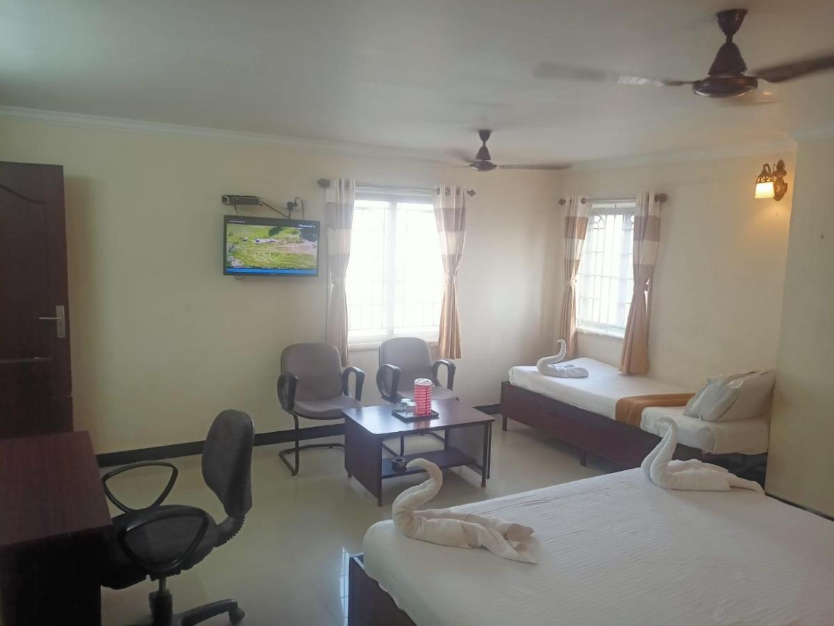Sky Park Hotels Tirupur Dış mekan fotoğraf